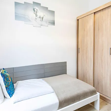 - Quiet Sleep For Solo Traveller * Budapesta